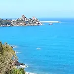 Andrea's * Cefalu