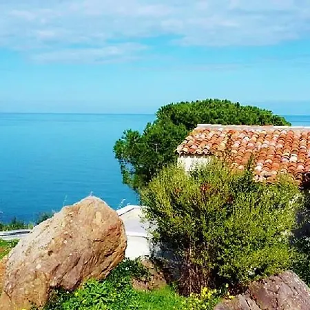 Andrea's Cefalu